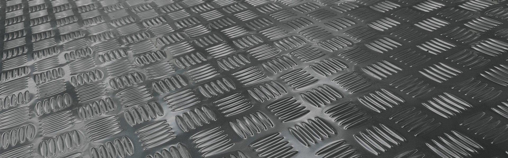 checkered stainless steel plate